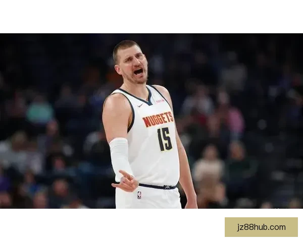 约基奇创历史纪录 成为NBA首位连续两季场均三双中锋